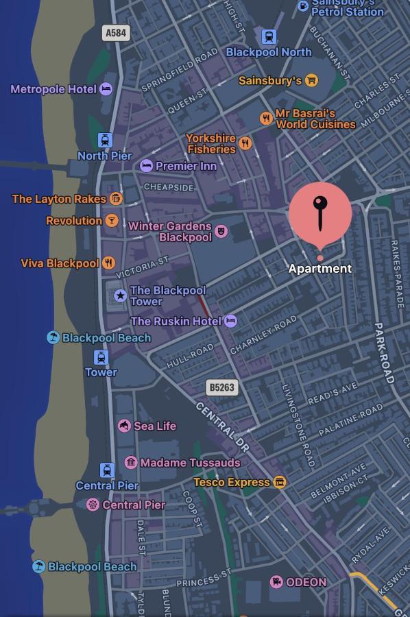 Safari Apartment, Free Parking, 10Min Walk To Blackpool Tower, Sleeps 12 מראה חיצוני תמונה